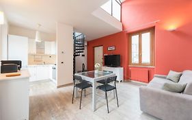 Heart Centre Milan Navigli 3 Levels Apartment